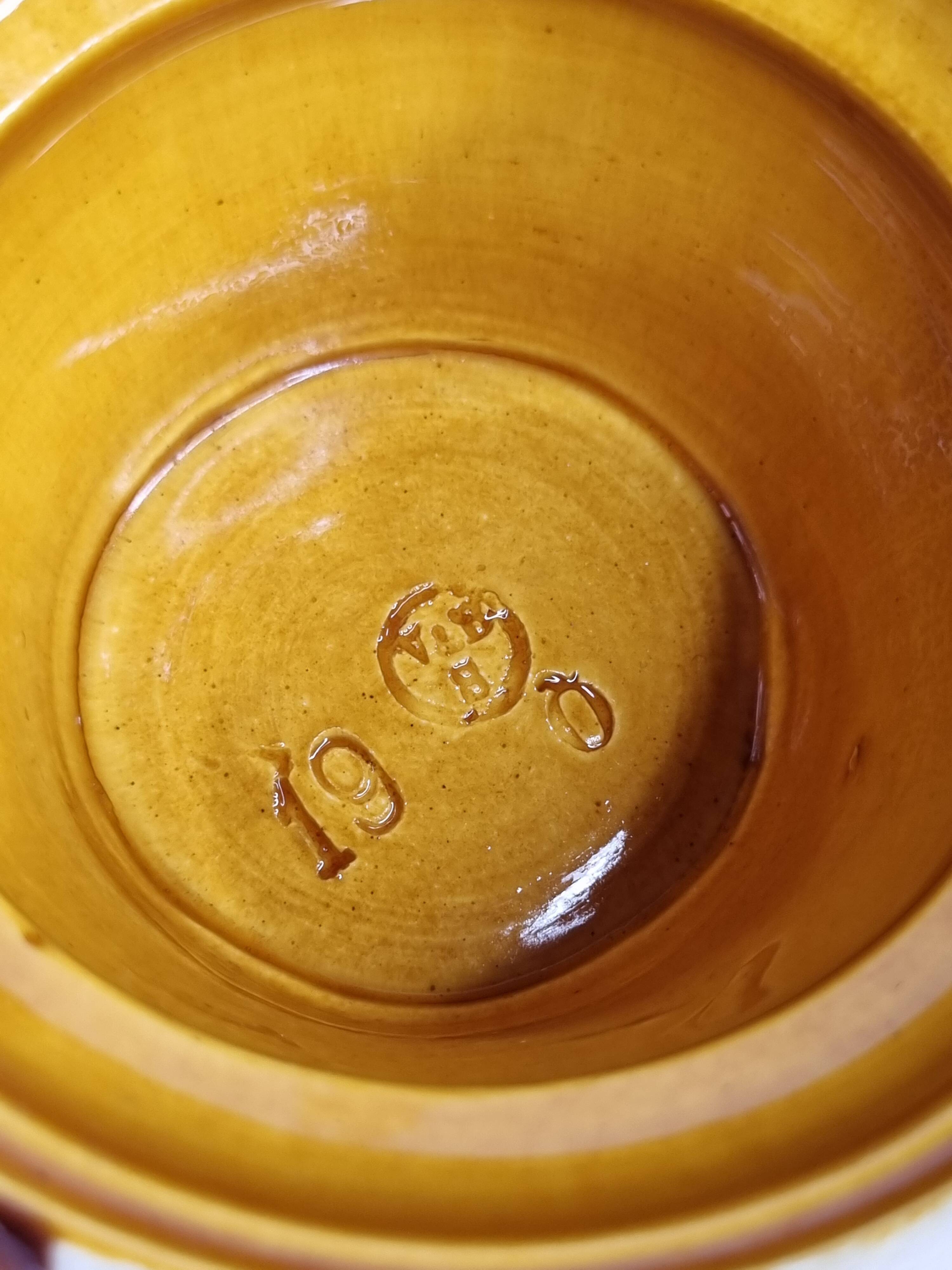 Old Villeroy and Boch compotier, decorated with green and ocher vine leaves, 1900