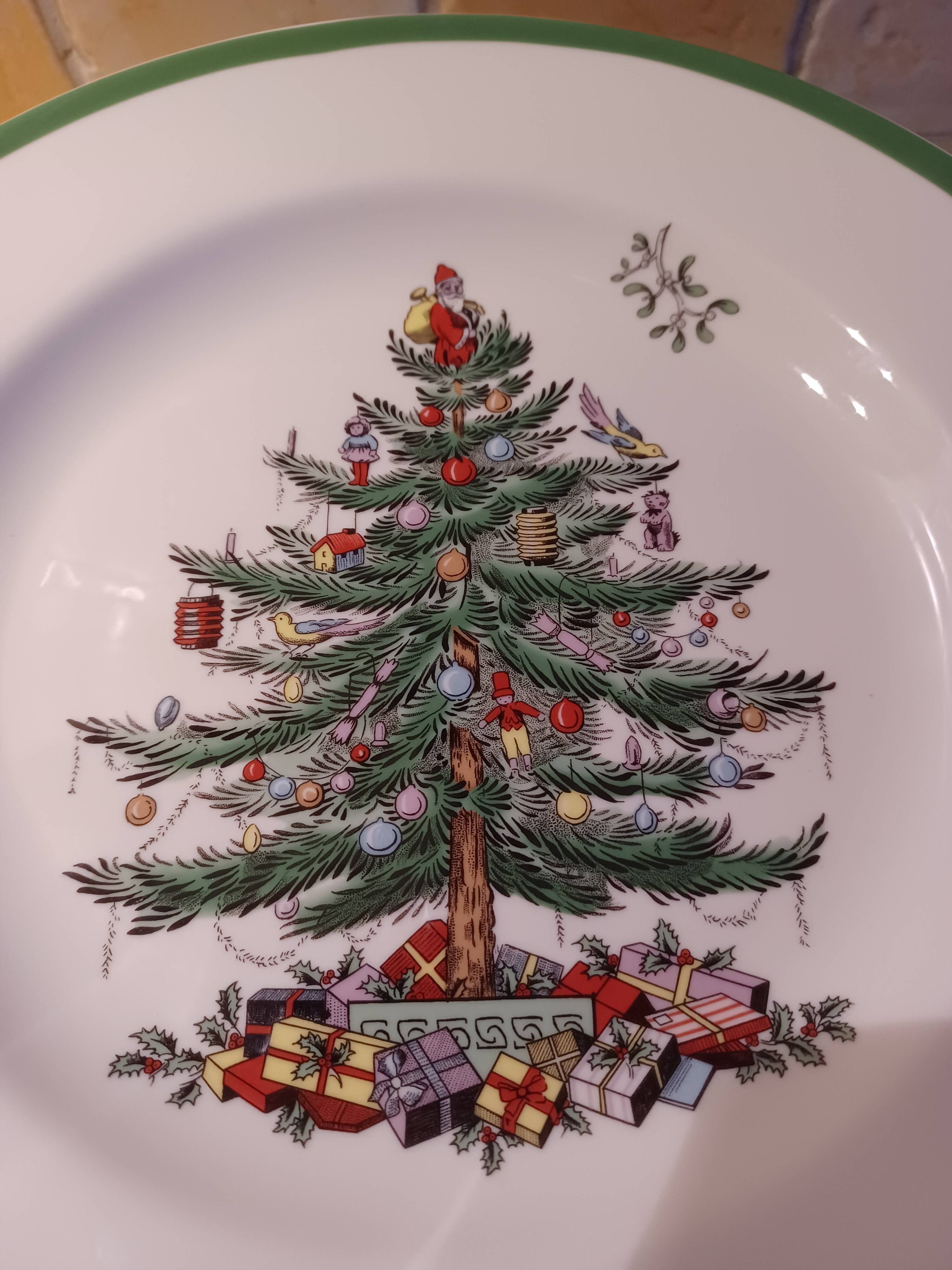 Christmas cake plate (on foot)