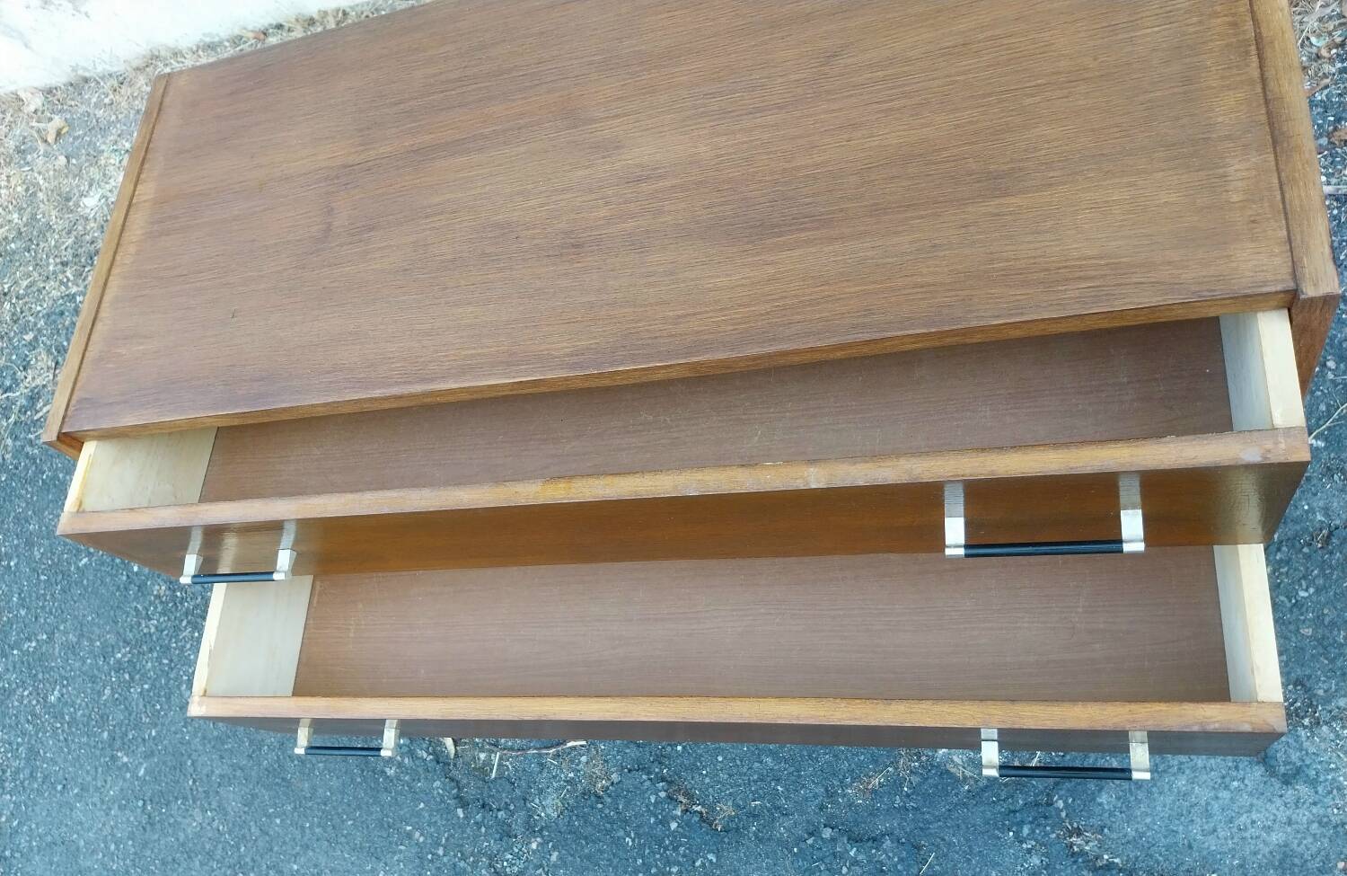 Compass foot chest of drawers