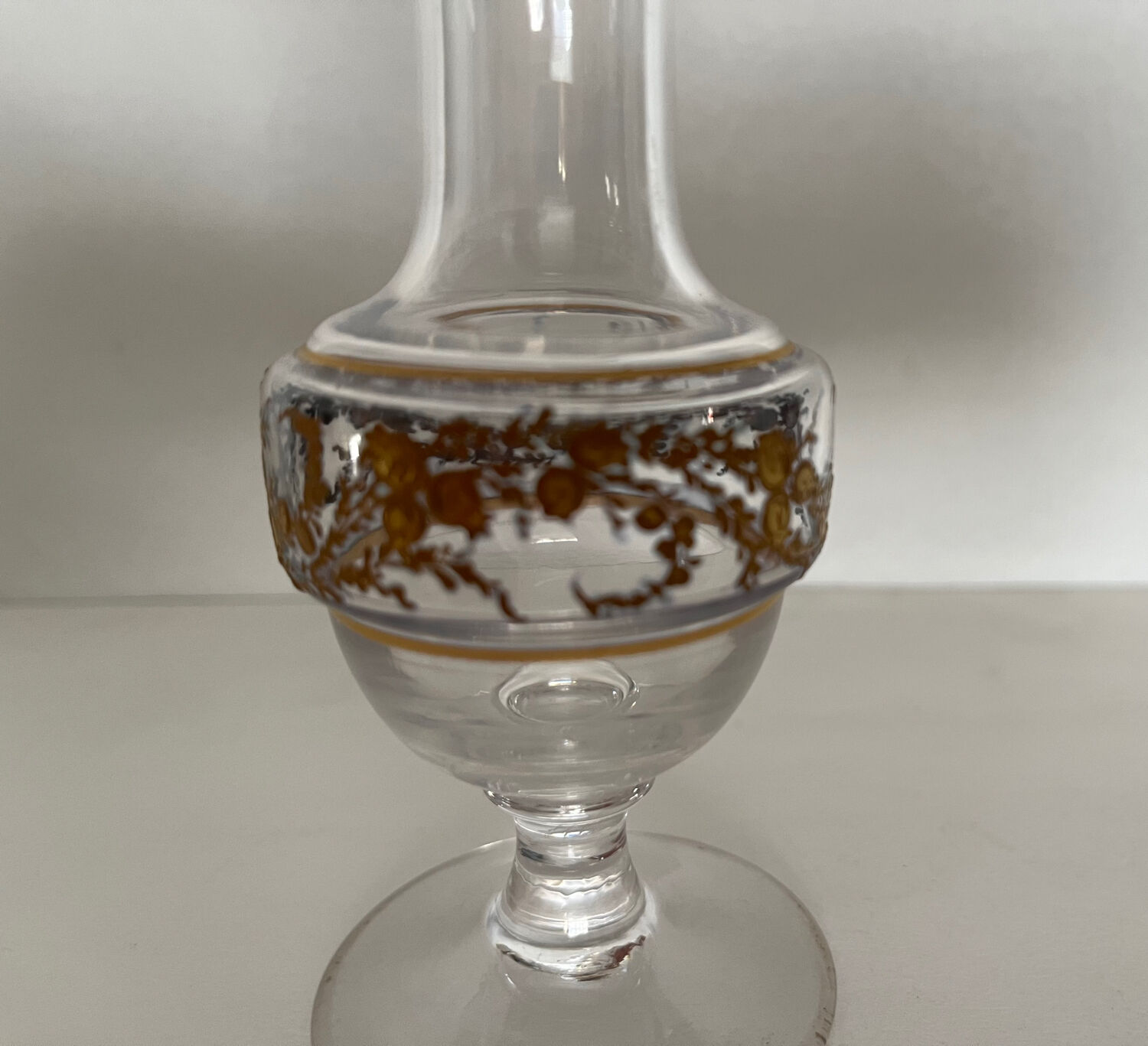 Petit vase en verre ancien