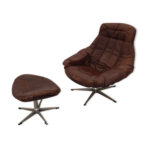 Fauteuil pivotant et tabouret par
