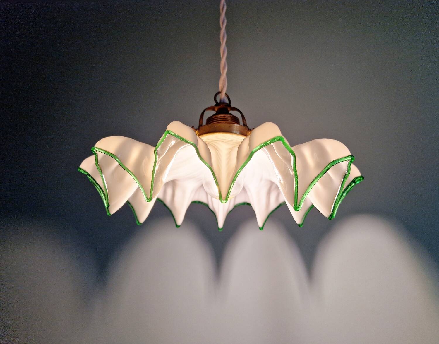 Art Deco pendant light in scalloped white opaline, 1920-30