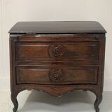 Meuble de maitrise en chêne sculpté Commode scriban XVIII siècle