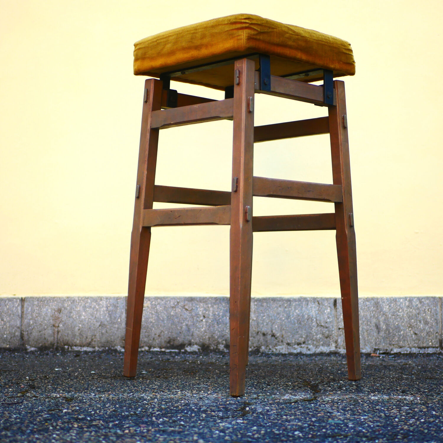 Gianfranco Frattini Stool