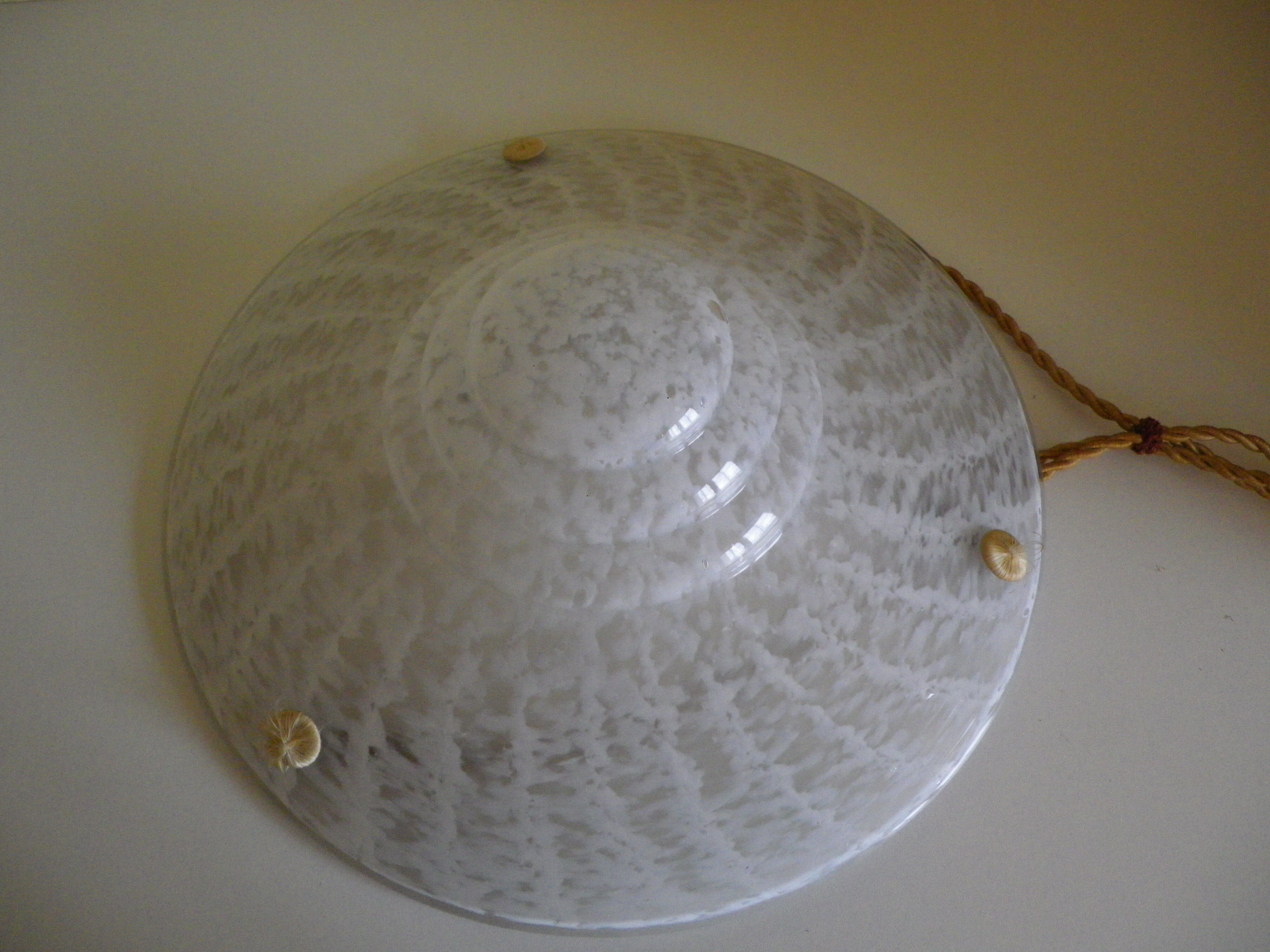 Suspension en opaline blanche  années 1940