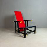 Gerrit Rietveld Red and Blue Chair by Cassina