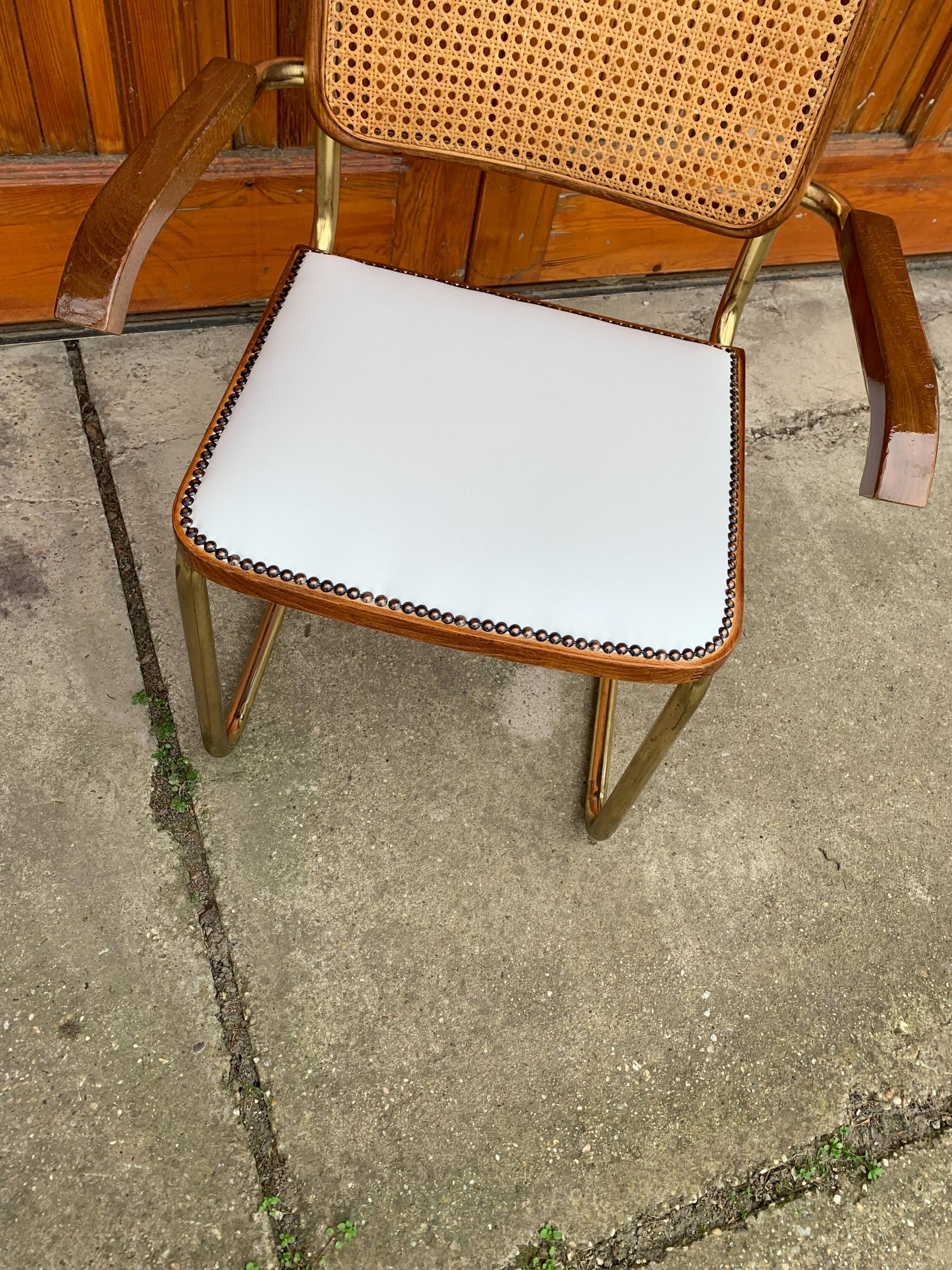 1  Mid-Century Modern Italian Chair, 70s