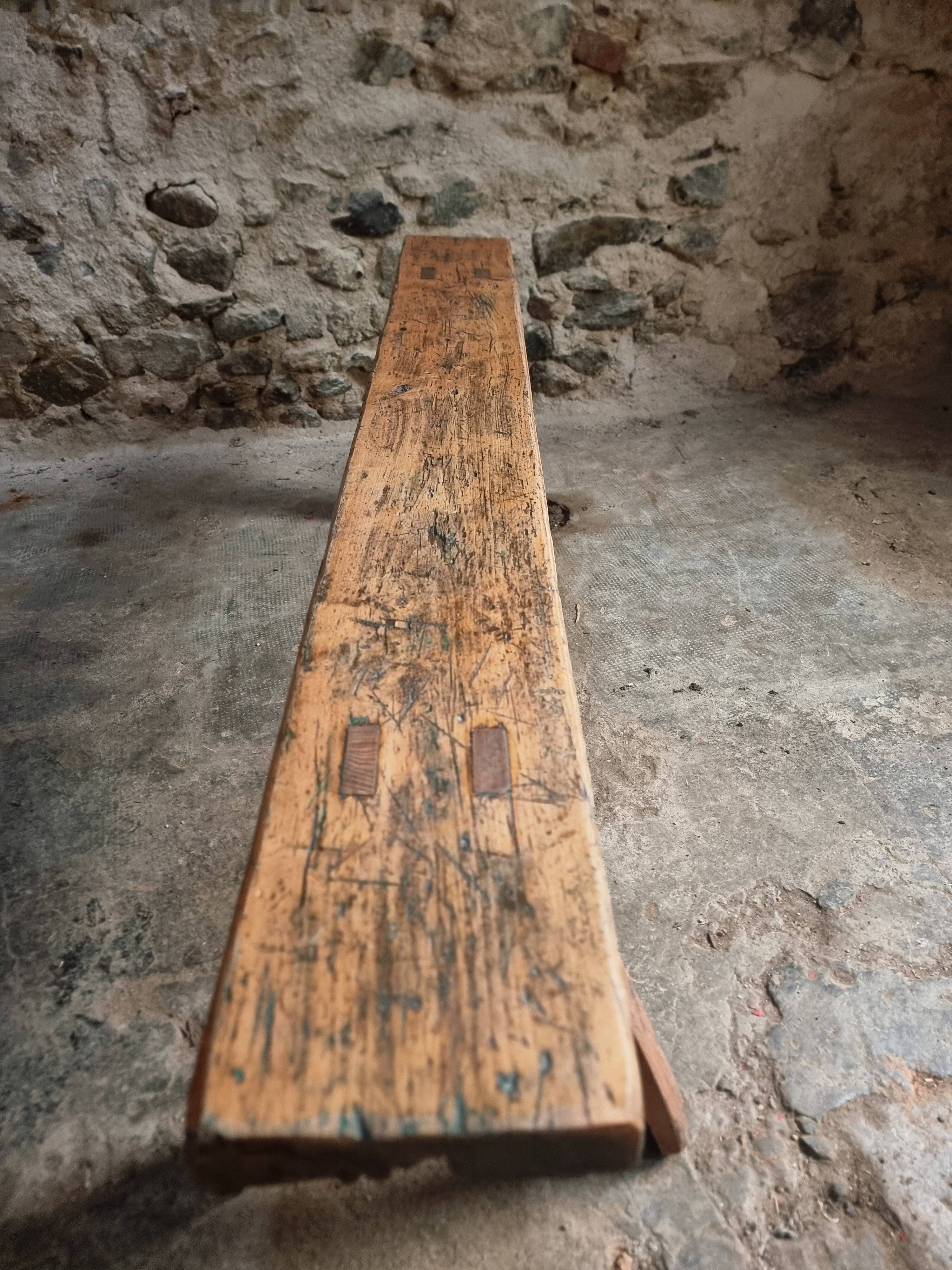 Rustic old wooden bench – Early 20th century – Seat in solid pine and base in chestnut