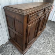 Country-style sideboard in solid oak – 18th century