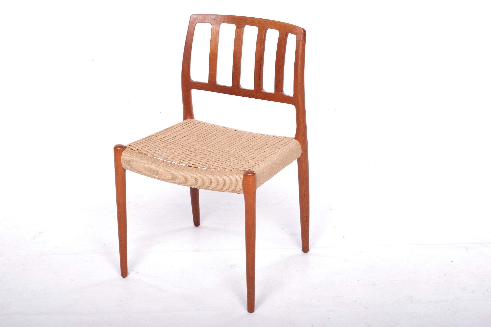 Quatre chaises de Niels Otto Möller en corde