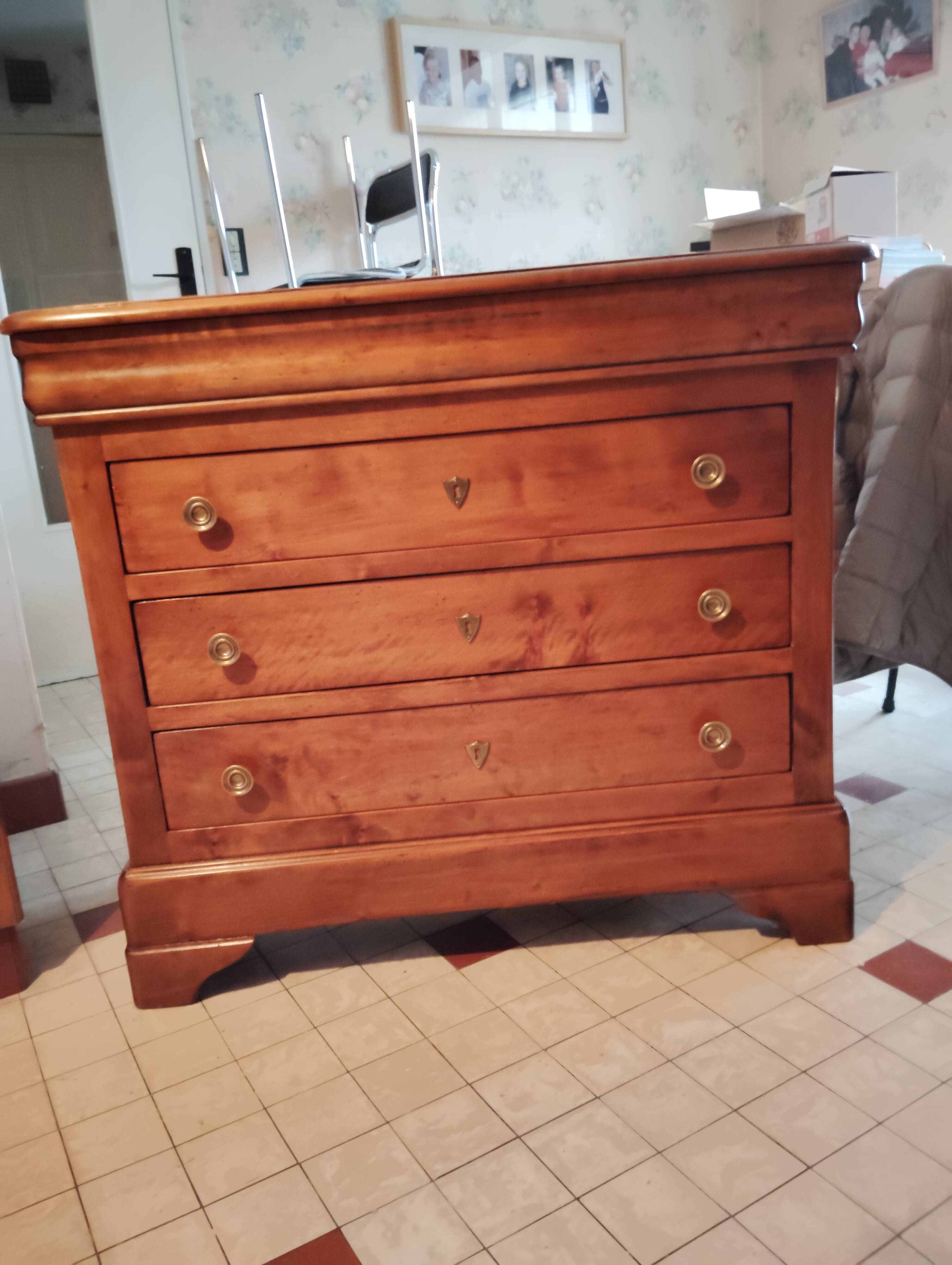 Small Louis Philippe-inspired chest of drawers