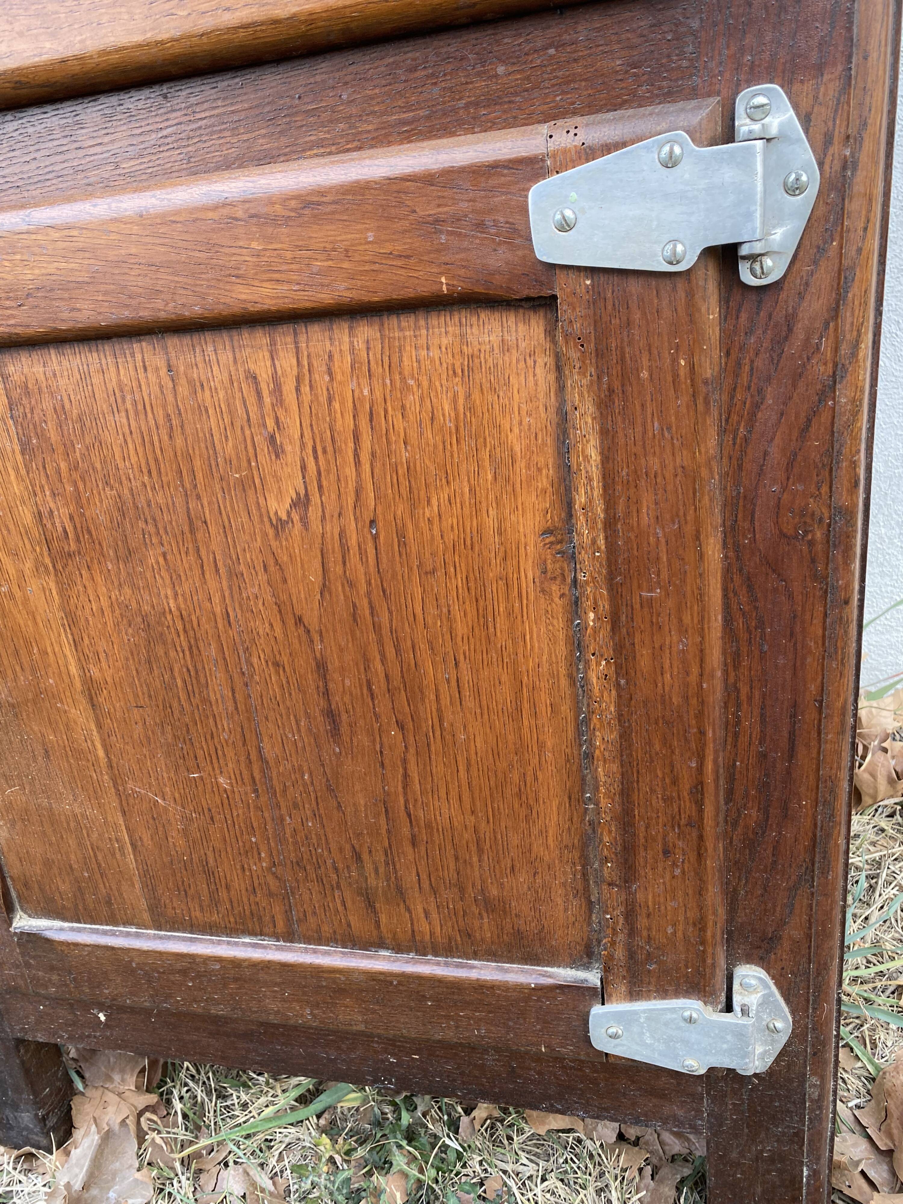 Cooler trade furniture