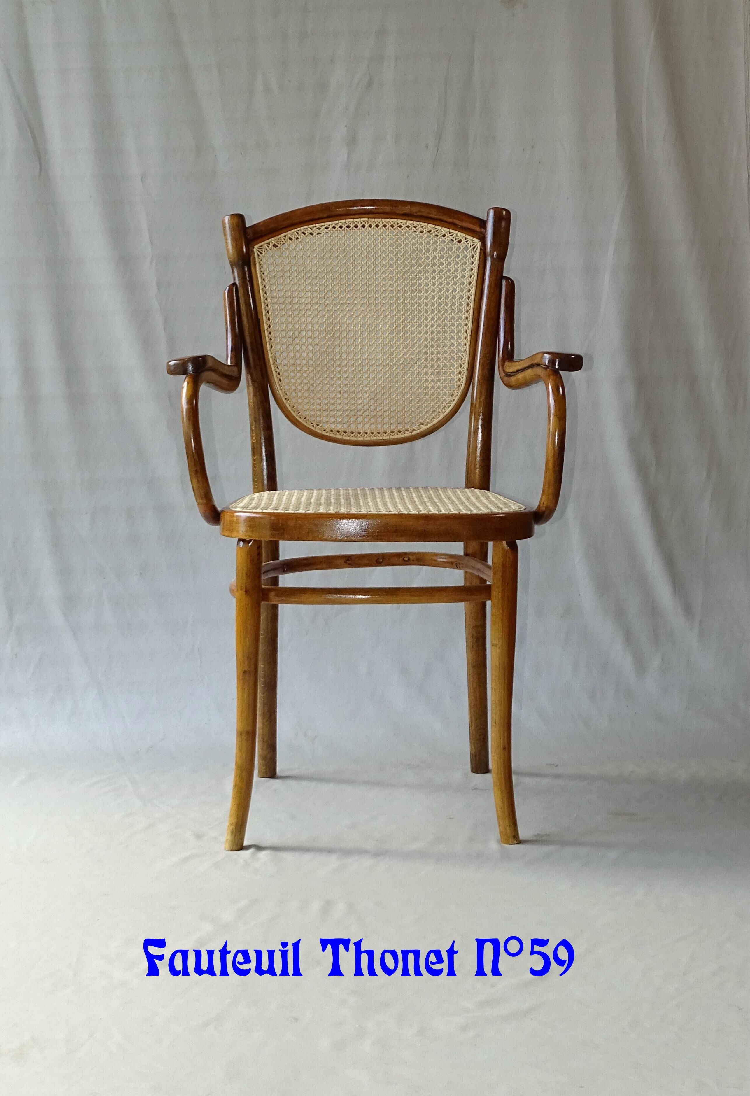Fauteuil Thonet N°59 vers 1900, cannages neufs