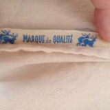 Drap lin brodé  en rouge