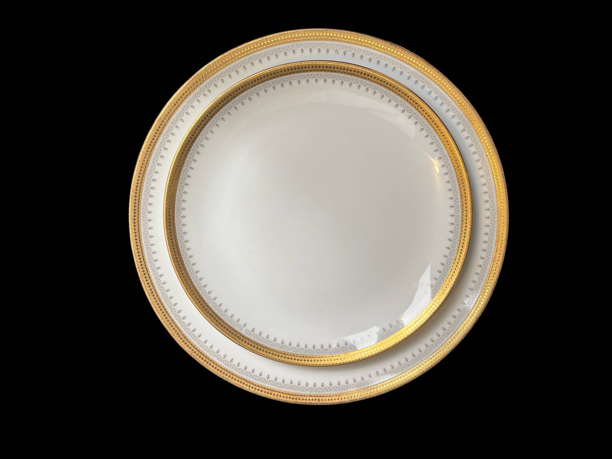 Tableware, 25-piece service, white porcelain and fine gold Winterling
