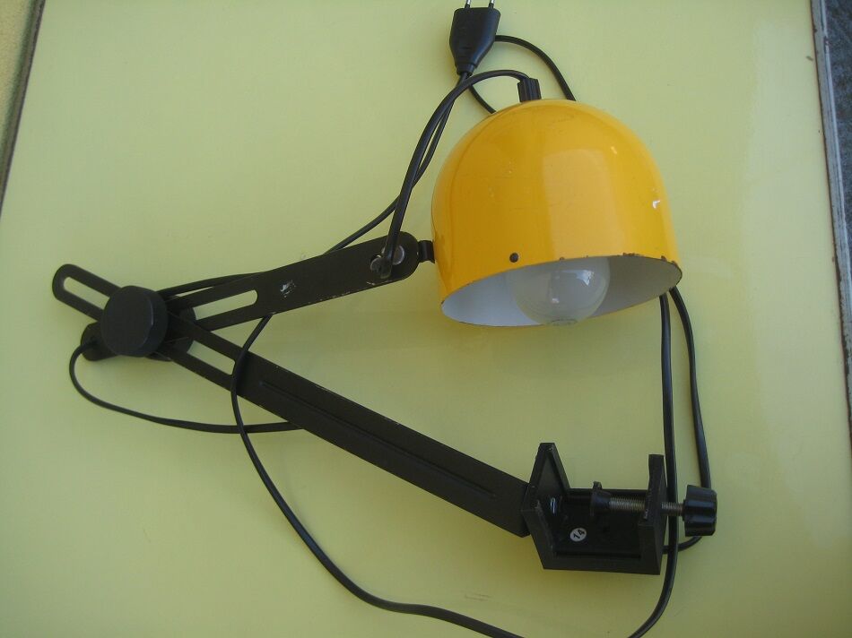 Vintage, former lampe of bureau or atelier
