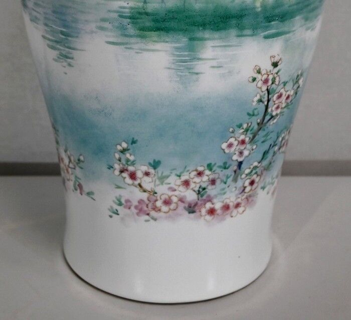 Porcelain vase of japan - xxth