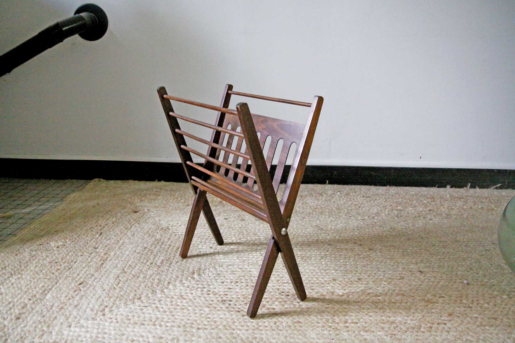 Braakman magazines holder