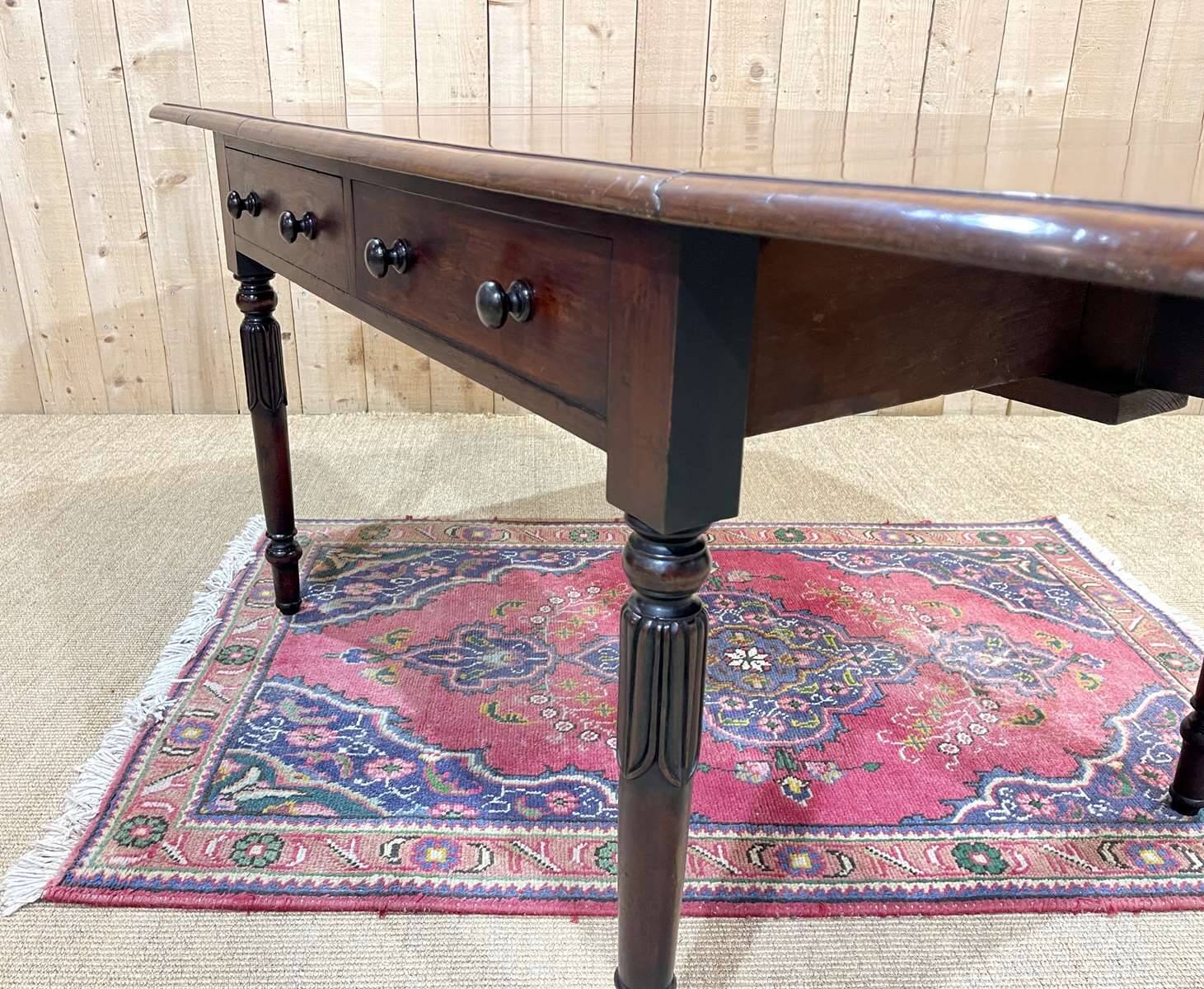 Table bureau anglaise en acajou XIXème avec 2 tiroirs