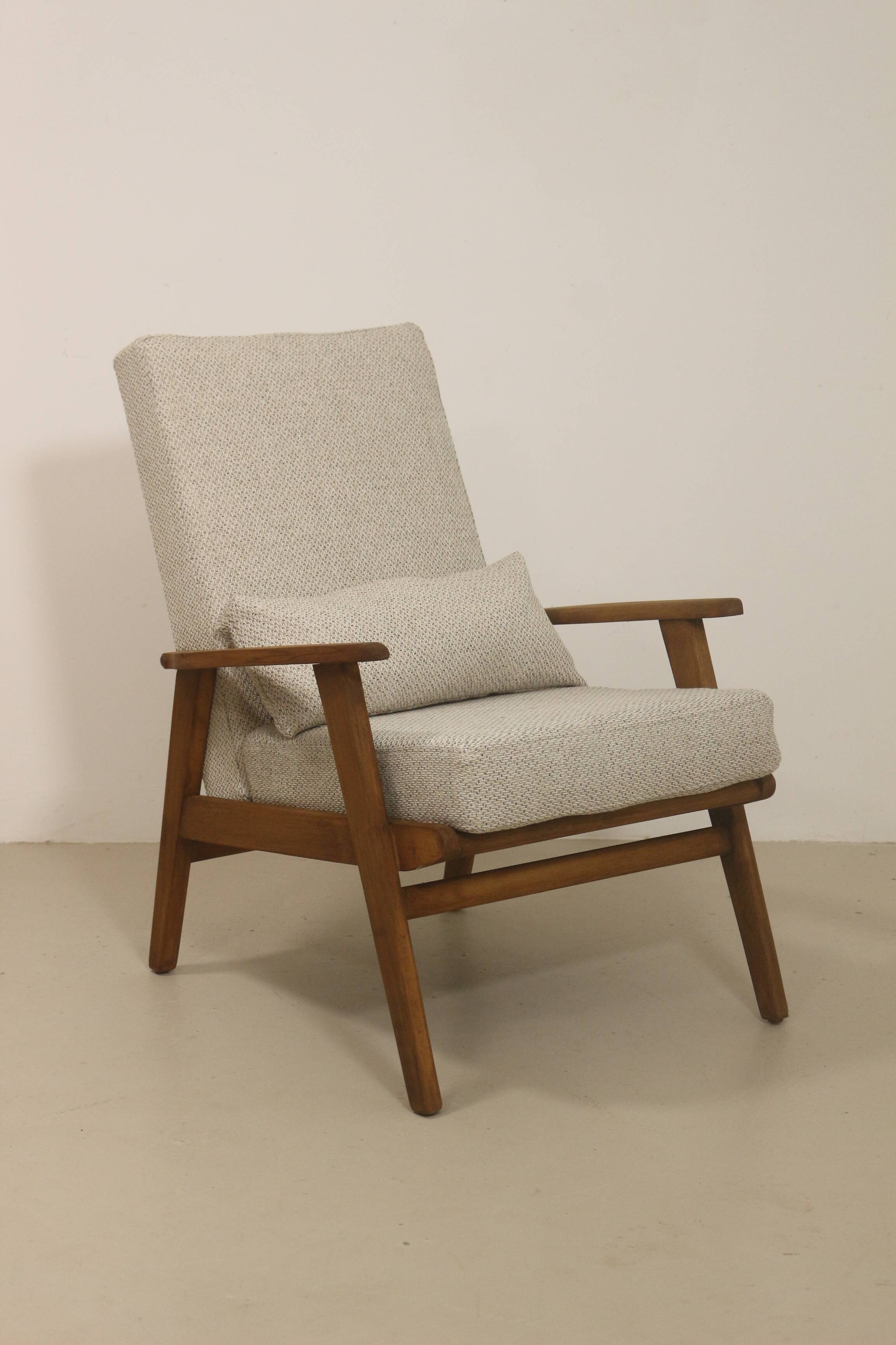 Scandinavian armchair 1960 rounded armrests