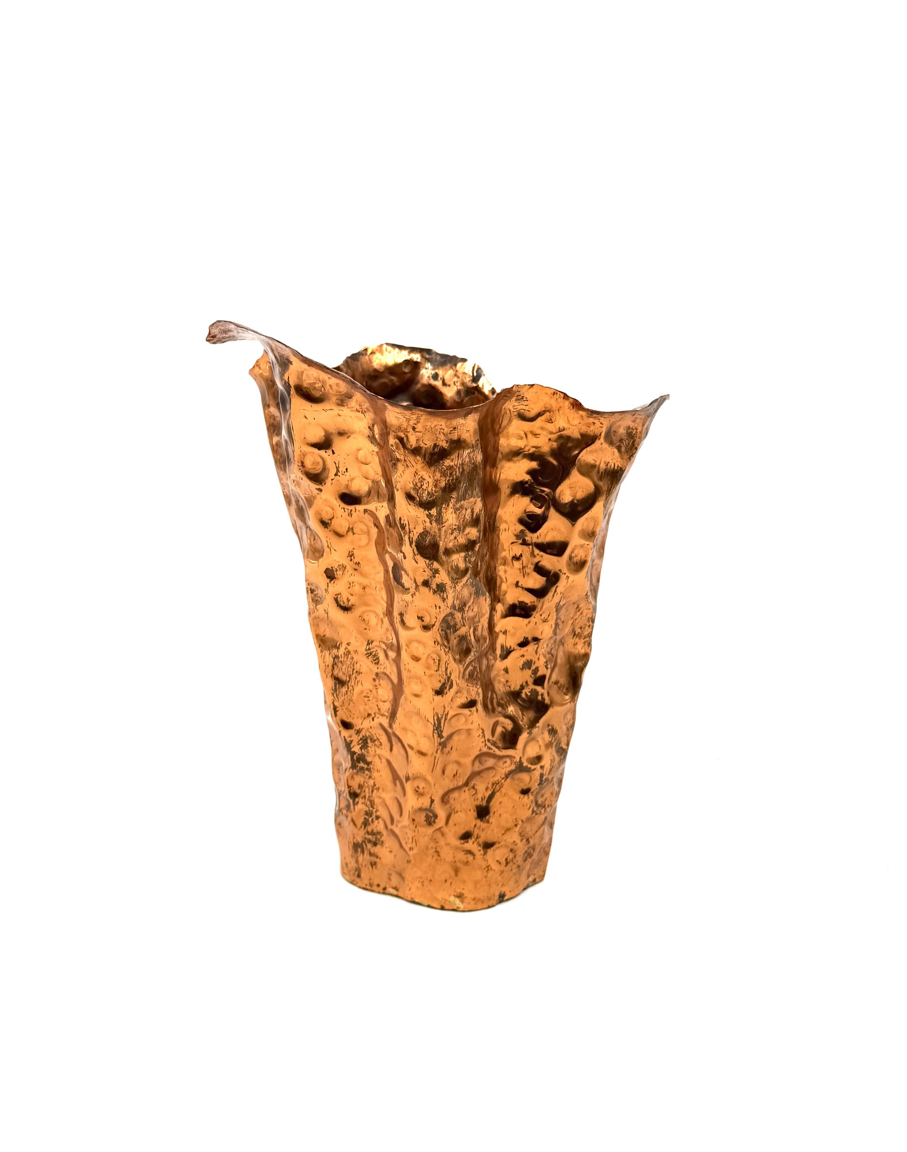 Angelo Bragalini, Mid-century copper vase, Bologna Italy 1960s