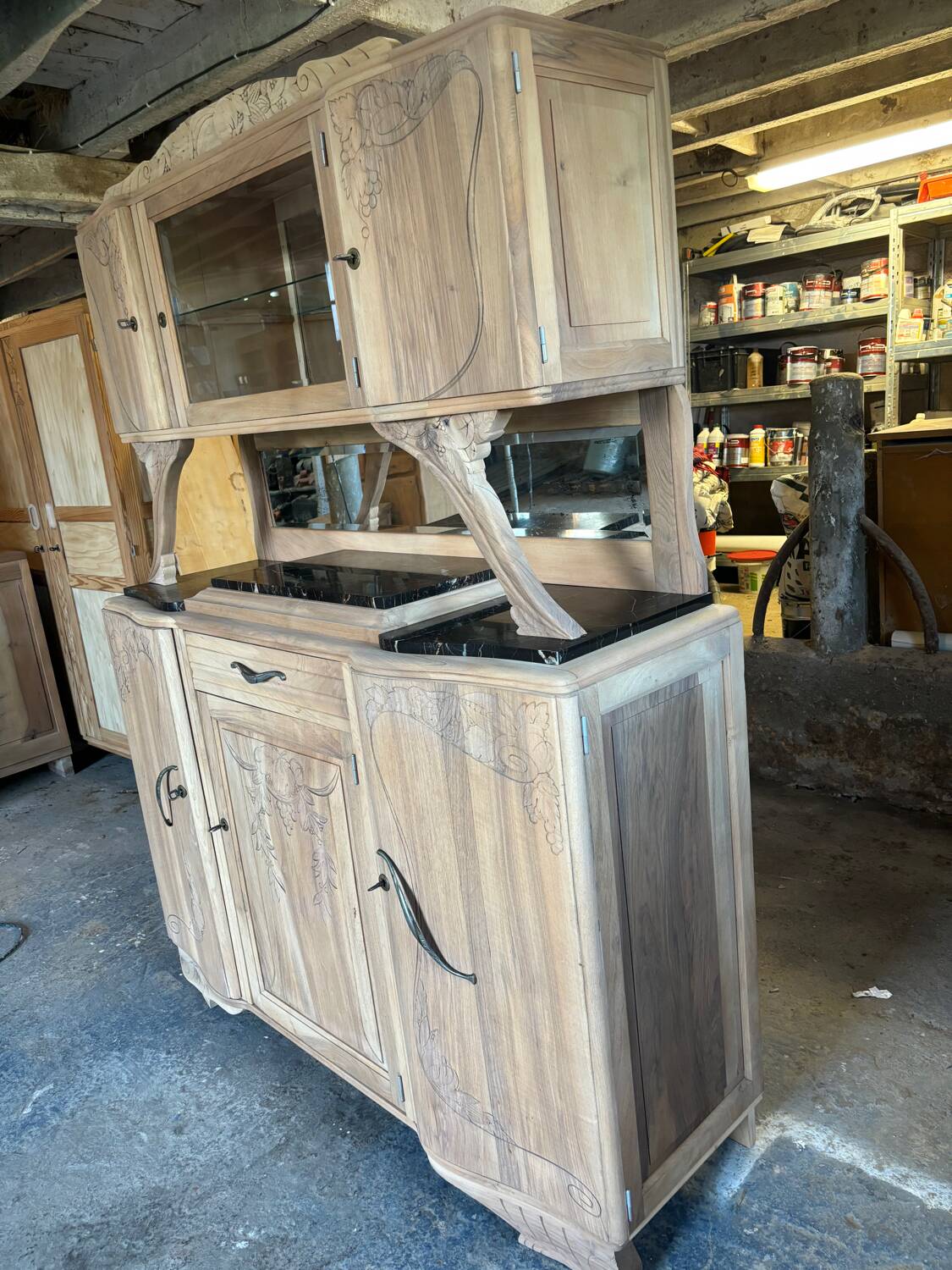 Buffet parisien Art Déco en bois naturel