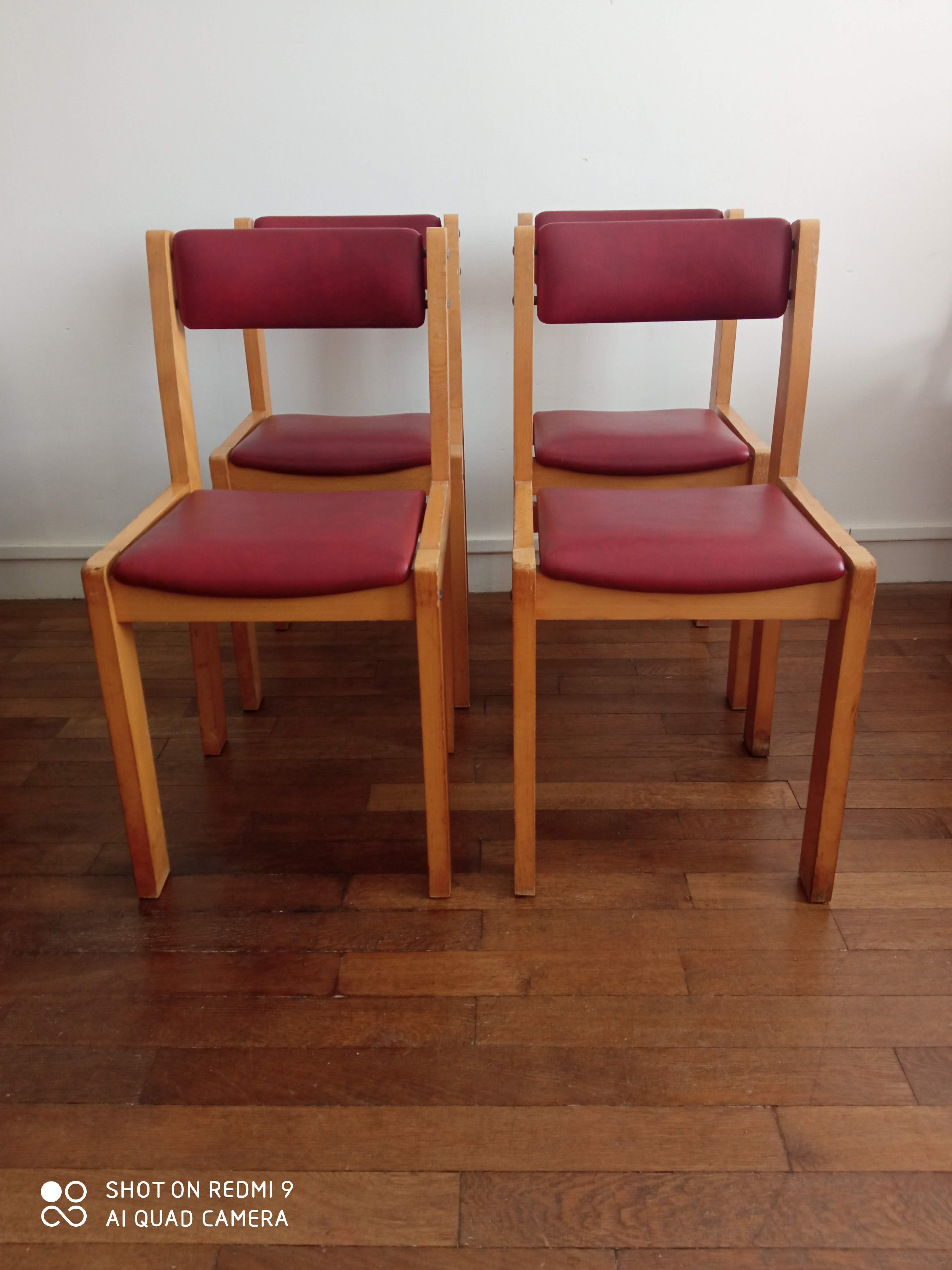 Série de 4 chaises années 60 bois blond et skaï