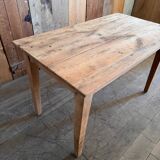 Farm table
