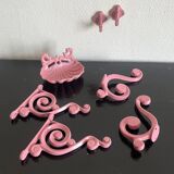 Ensemble de salle de bain en fonte émaillée rose