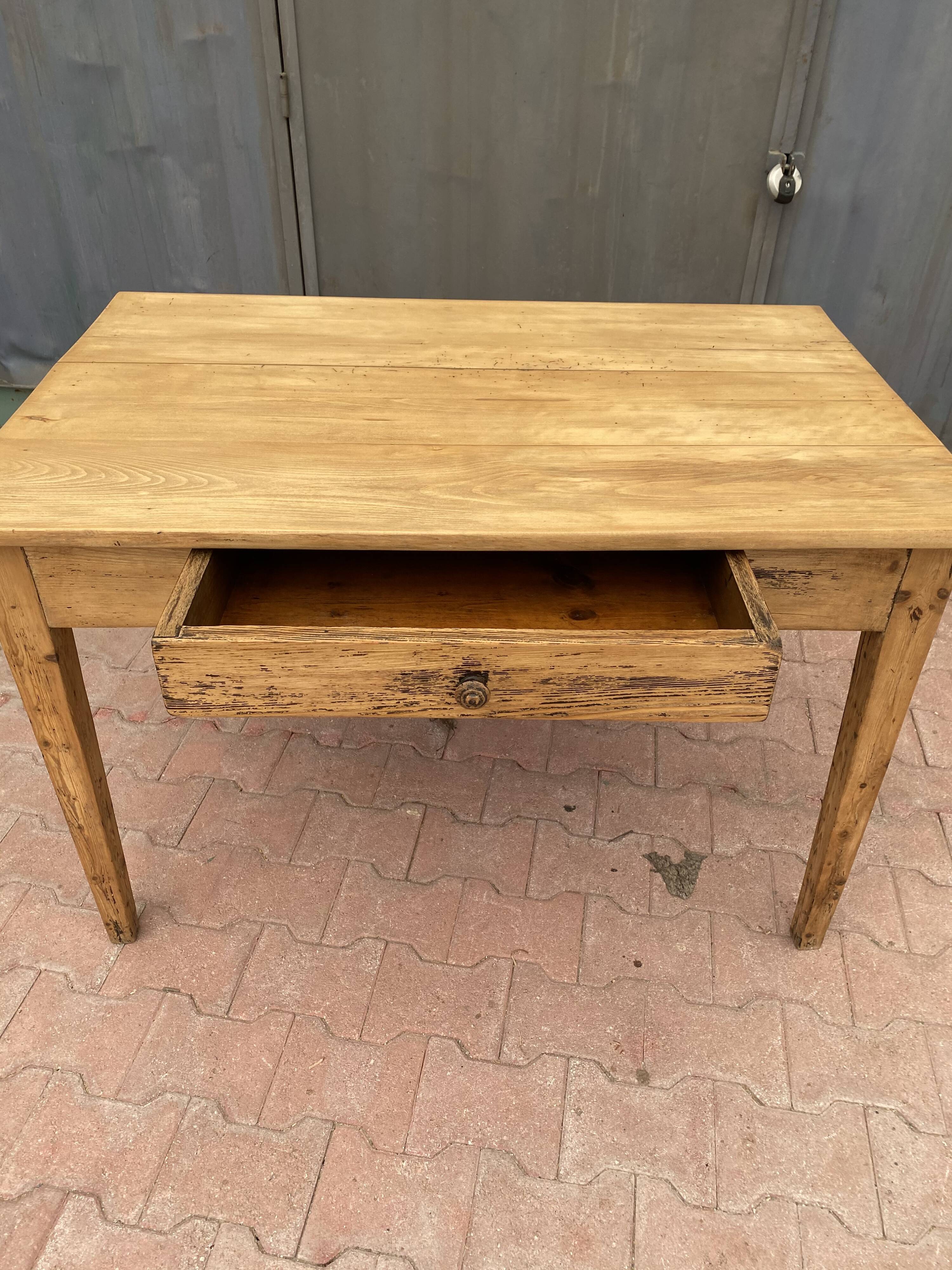Table ferme