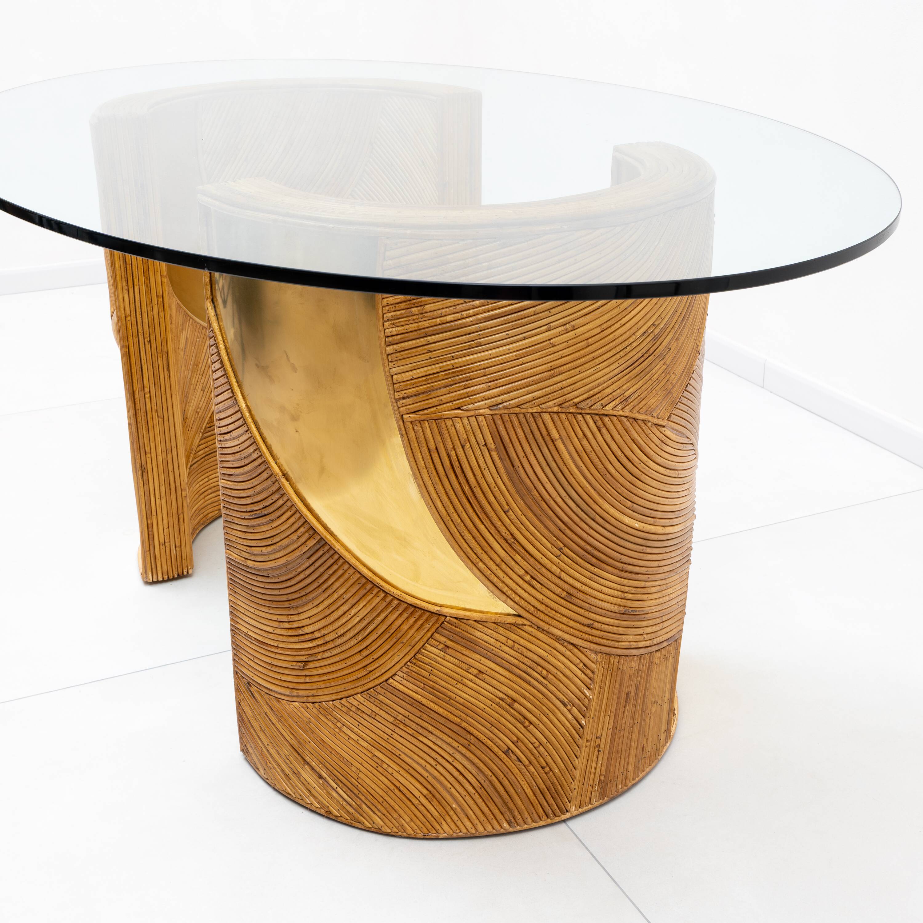 Mid-Century Modern Italian Rattan and Brass Dining Table by Vivai del Sud