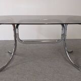 Table ovale italienne en métal chromé tubulaire et verre fumé, années 60-70