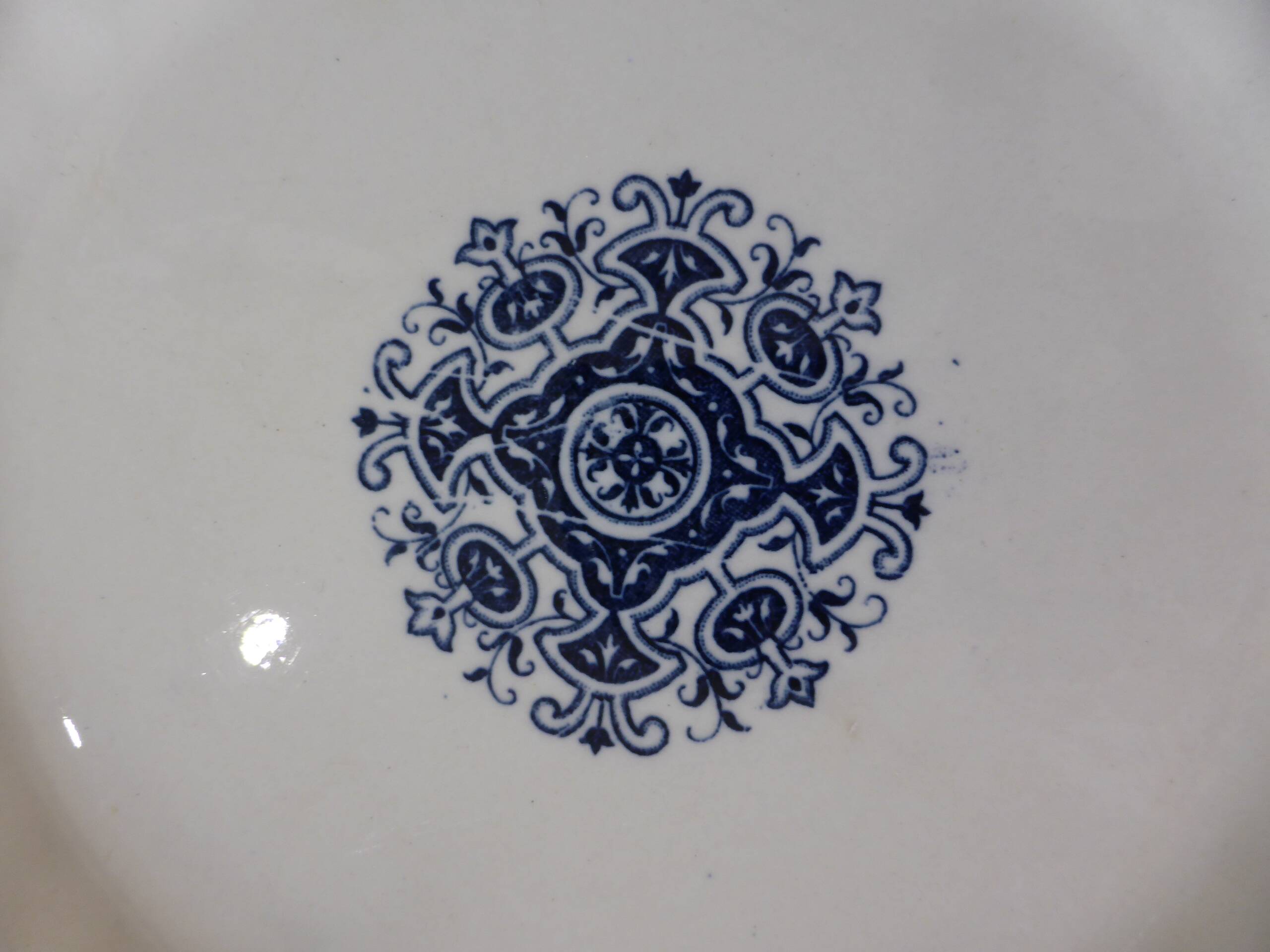 3 Gien dinner plates, Montmorency pattern 220606