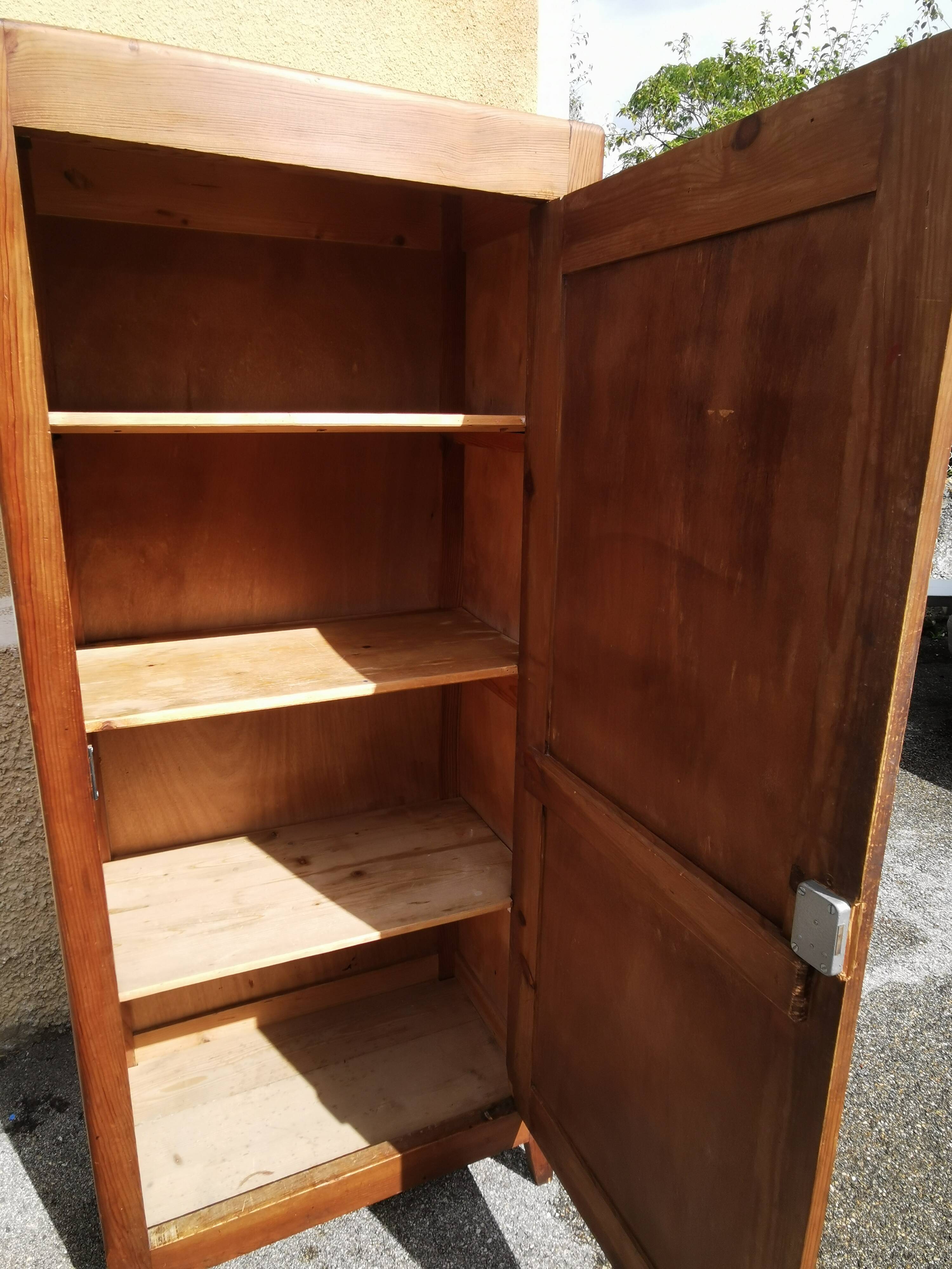 Parisian wardrobe with 1 door