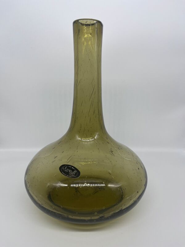 Vase en verre bullé
