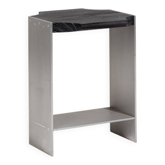 Table d'appoint en métal "F15 E"