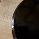 Cendrier rond en verre noir support publicitaire Marlboro
