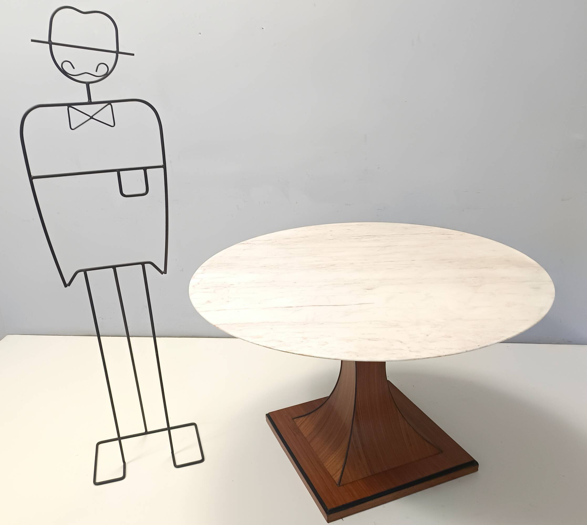 Dining Table with a Portuguese Pink Marble Top in the style of Carlo De Car