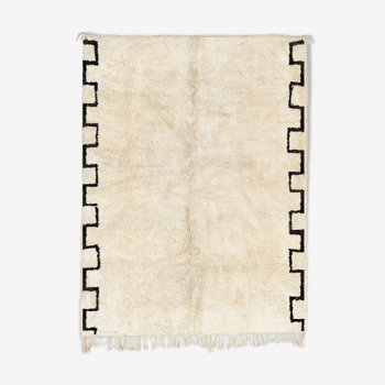 Modern white Moroccan carpet 150x180cm