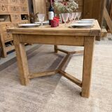 Table with integrated extensions