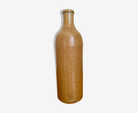 Bouteille en grès M.K.M