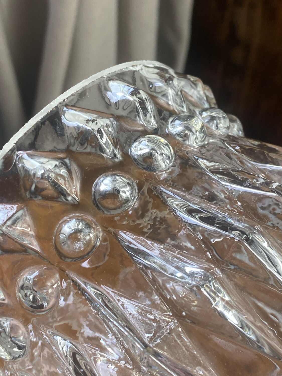 Retro suspension, moulded glass pendant light