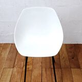 Shell chair, Pierre Guariche
