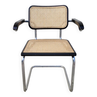 Fauteuil Marcel Breuer modèle b64 cesca signé Made in Italy