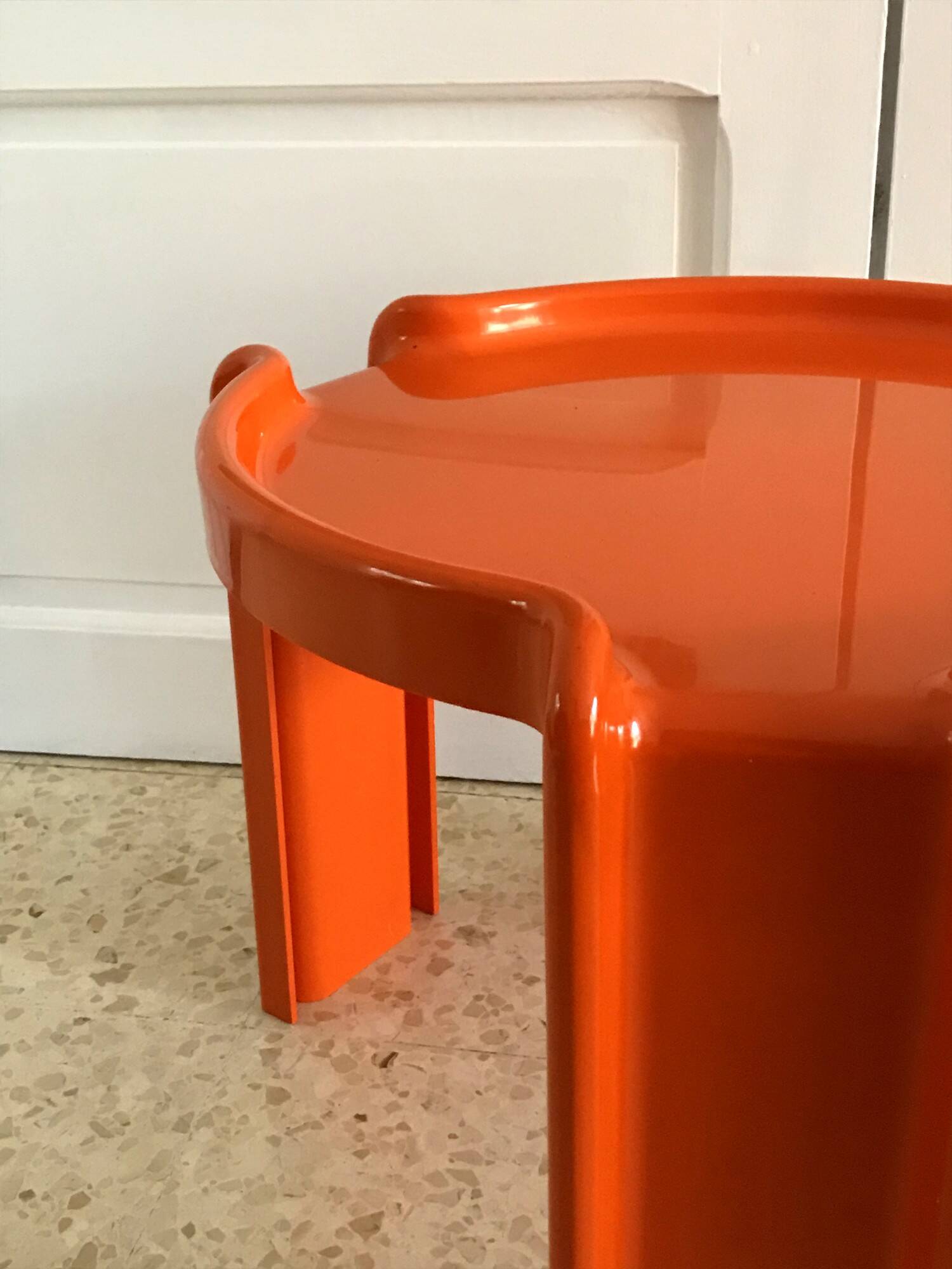 Nesting coffee tables by Giotto Stoppino for Kartell vintage 1970