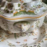 Tureen in Moustiers Sainte Marie