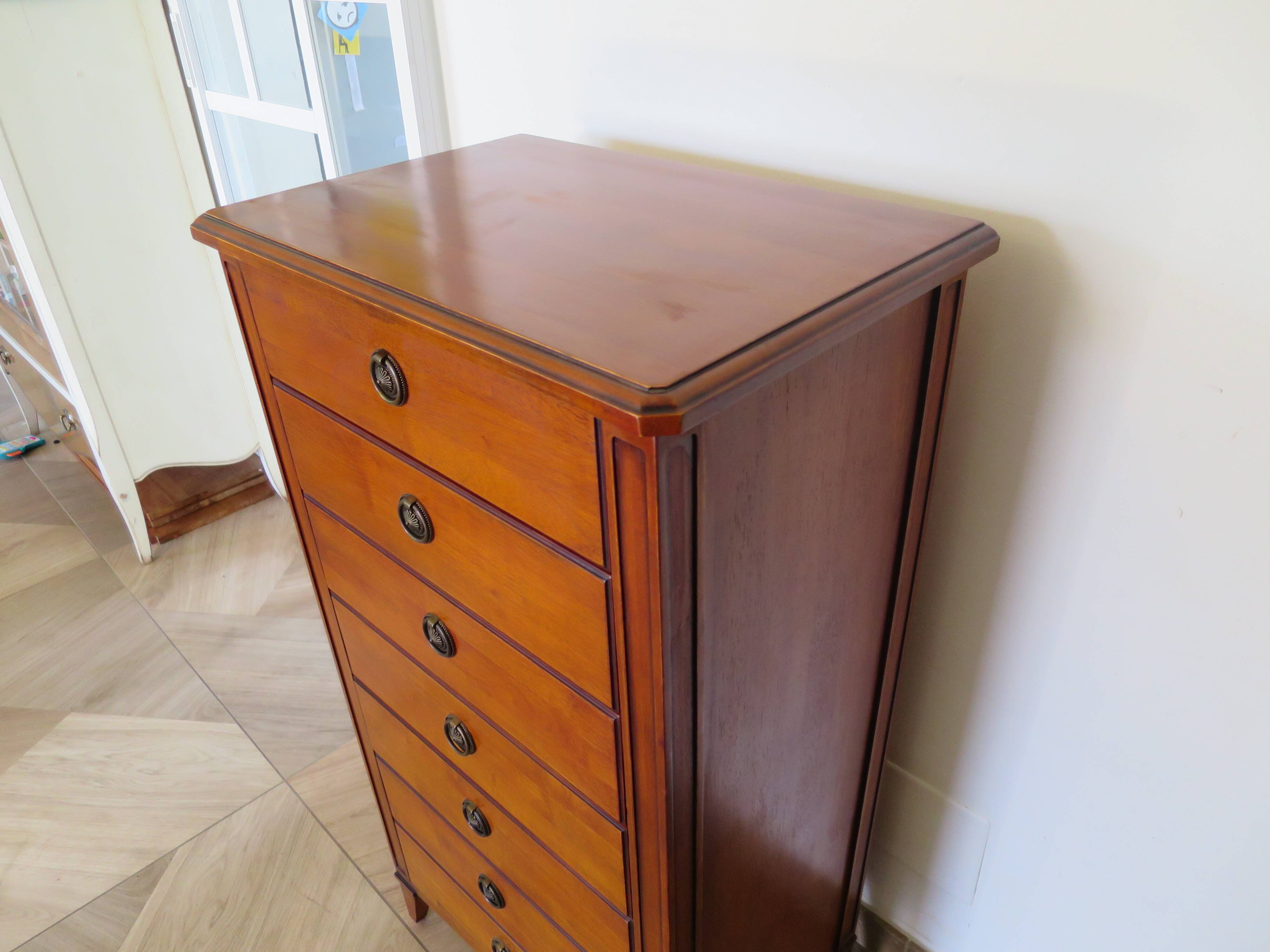 Semainier-Commode- 7 tiroirs-merisier-Style Louis Philippe-Pieds trapèze