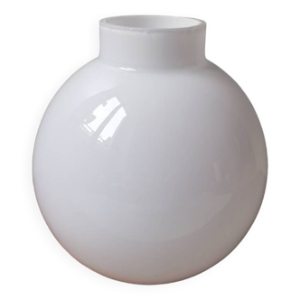 Vintage ball lamp globe in white opaline portable suspension