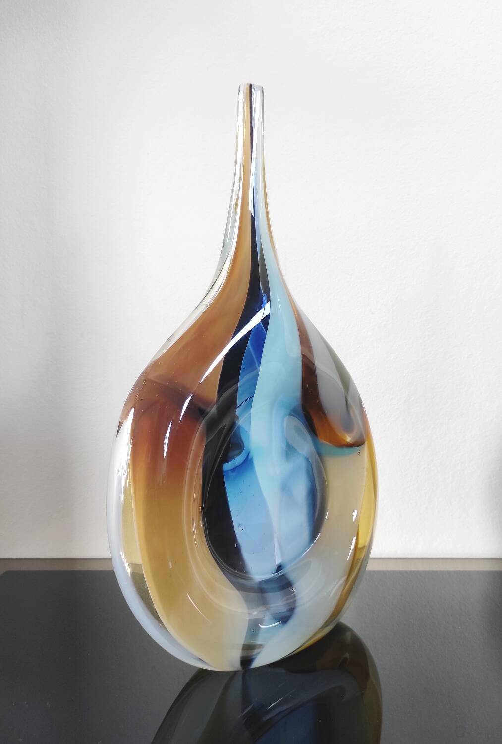 Large sculptural drop vase made of blown glass signed Mdina Glass Malta.