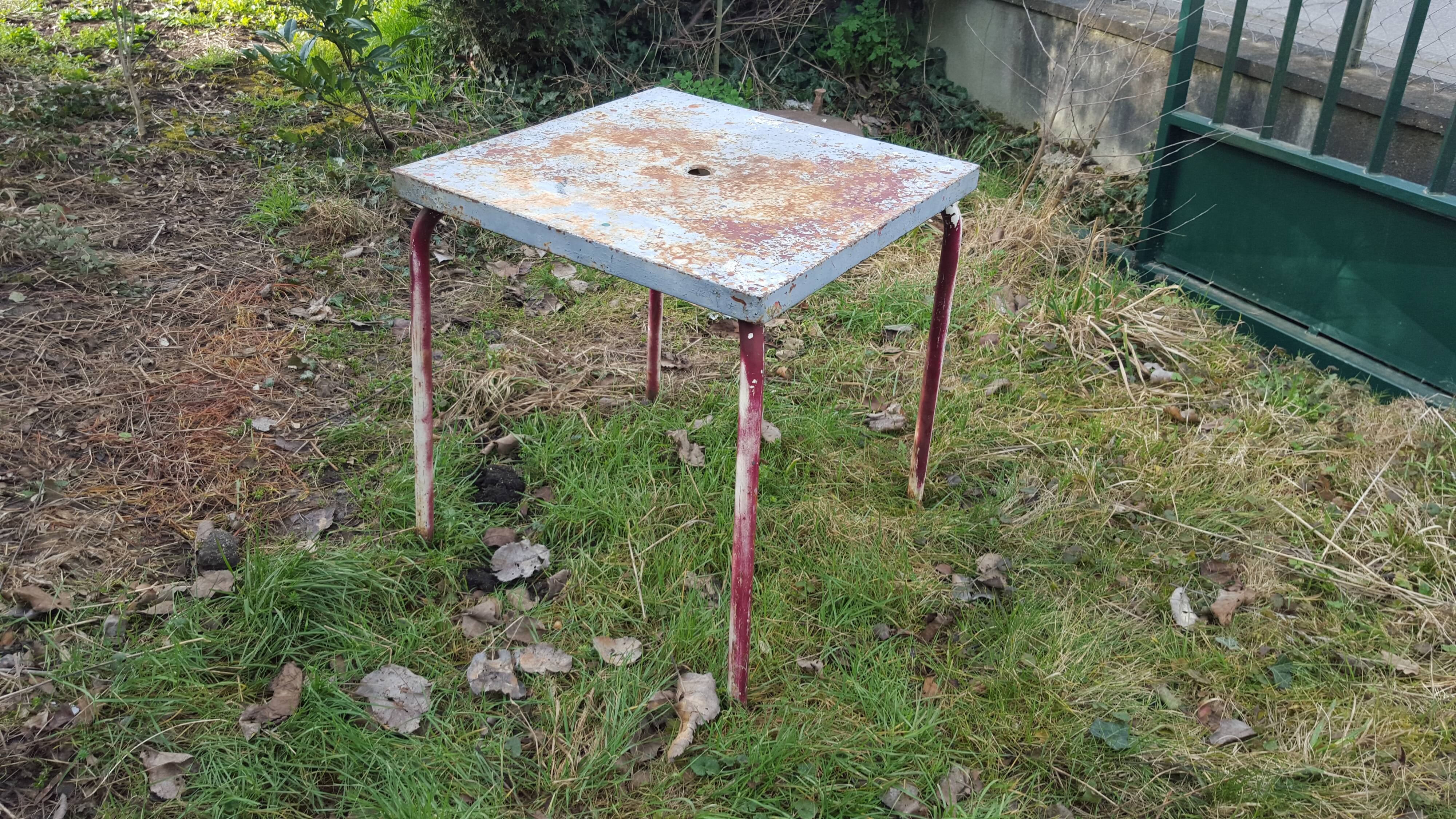 METAL terrace table TOLIX 1950